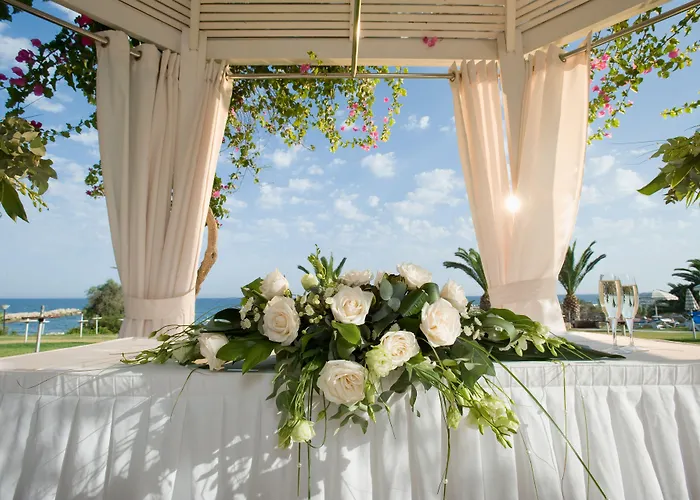 Mediterranean Otel 4*