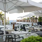 Отель Mediterranean