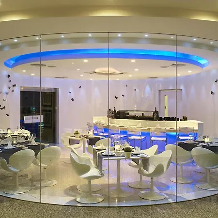 فندق شاطئ ميديتيرانيان Agios Tychonas