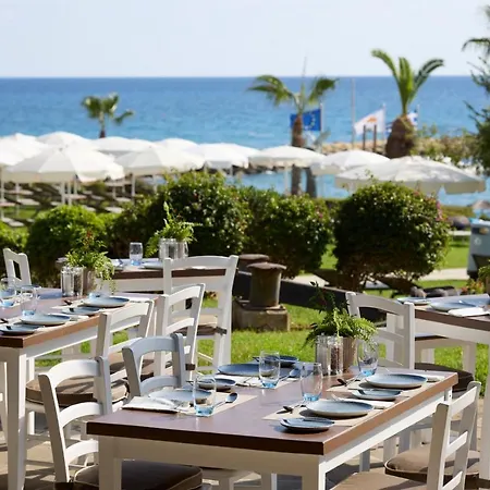 Hotel Mediterranean Agios Tychonas