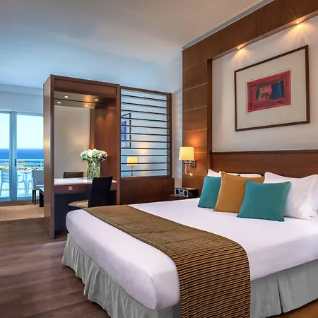 Hotell Mediterranean Agios Tychonas