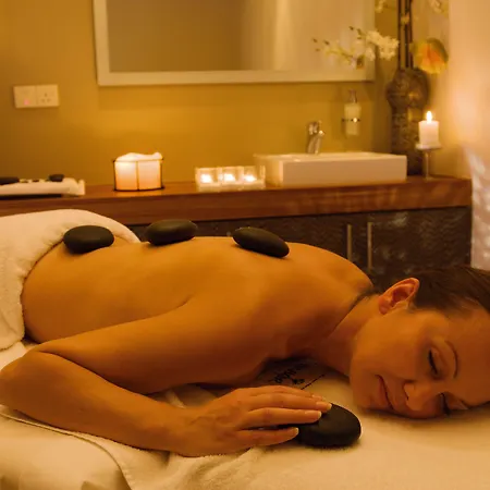 شاطئ ميديتيرانيان فندق Agios Tychonas