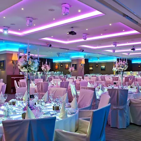 شاطئ ميديتيرانيان 4* Agios Tychonas