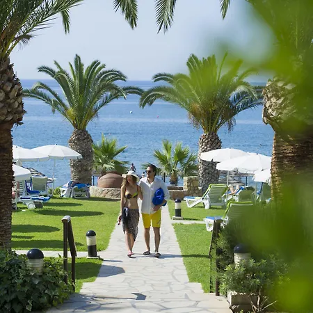 Hotell Mediterranean 4*