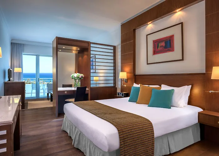 Hotel Mediterranean Agios Tychonas